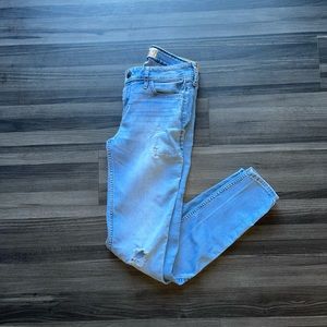 Hollister Ripped Skinny Jeans